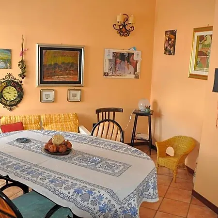 Couette-café Borsellino 3*